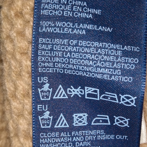 NEW Tommy Hilfiger Plush Cardigan Sweater - Picture 7 of 8